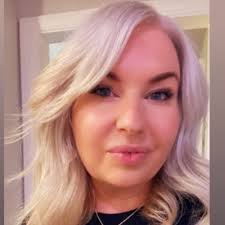 Alexandra Amïe Lyons