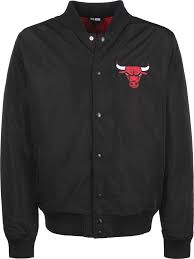 Entdecke trainingsjacke, shorts und mehr auf nike.com. New Era Nba Team Logo Chicago Bulls Leichte Jacken Bei Stylefile