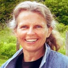 Abigail Ryder's Instagram, Twitter & Facebook