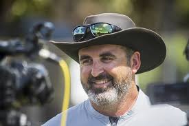 UH football trains without naming starting quarterback