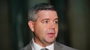 Harrison resigns as House leader for not telling premier he brought rifle  into Sask. Legislative Building