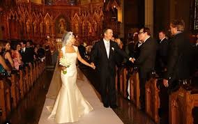 Explore quality entertainment images, pictures from top photographers around the world. Alec And Hilaria Baldwin Celebrate Eighth Anniversary
