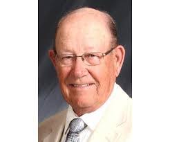 Robert Koos's Instagram, Twitter & Facebook