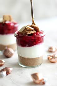Himbeer Spekulatius Dessert Mit Mascarpone Weihnachtsdessert Rezept In 2020 Himbeer Dessert Einfacher Nachtisch Dessert Rezepte Einfach