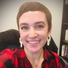 Alicia Viola's Instagram, Twitter & Facebook