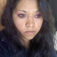 60+ perfiles de «Lua»