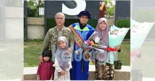 Check spelling or type a new query. Berkat Doa Ibu Allah Tutup Aib Lulus Cemerlang Tesis Tanpa Pembetulan 6 Tahun Dapat Markah 0 Dr Kamilin Kongsi Cerita Sebelum Berjaya Keluarga