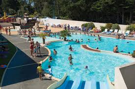 Camping Brem Sur Mer Pays De Loire L Ocean Enfants Clubenfants Animations Campingclub Camping Campingfun V Club Enfant Camping Vacances En Famille