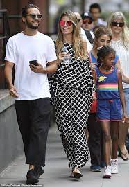 She was born through a brief romantic. Heidi Klum Packs On The Pda With Boyfriend Tom Kaulitz As They Pick Up Her Daughter Lou From Camp Daily Mail Online