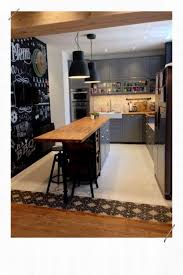 Dix Astuces Pour Decorer Et Amenager Une Petite Cuisine Blog Deco En 2020 Amenagement Petite Cuisine Petite Cuisine Decoration Petite Cuisine