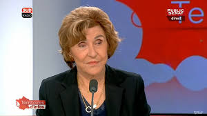 Edith cresson addressing at angers. Edith Cresson La Loi Macron Va Dans Le Bon Sens Sud Radio