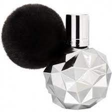 Das eau de parfum spray von ariana grande wird in einem runden flakon mit glänzender oberfläche geliefert. Ariana Grande Frankie Duftbeschreibung Und Bewertung