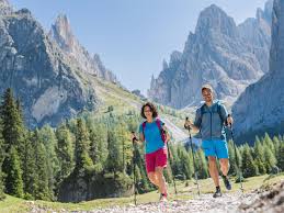 Book online, pay at the hotel. Murmeltierrunde Unter Der Langkofelgruppe Wanderung Outdooractive Com