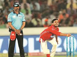 Ms dhoni brings in kedar jadhav in place of piyush chawla in match 34 of ipl 2020. Kedar Jadhav Bowling Side Arm Isn T For True Wickets Says Manoj Tiwary Explained News The Indian Express