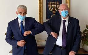 Von 2013 bis 2014 war er israelischer finanzminister. Rivlin Said Set To Ask Lapid To Form Coalition Won T Give Mandate To Bennett The Times Of Israel
