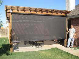 Privacy Screen Patio Outdoor Spaces Beat The Heat S Patio Shades Patio Enclosures Https Www Divesanddollar Com Patio Gazebo Patio Enclosures Pergola