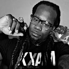 Sahir Martinez, a senior soccer standout at Tara High School, has been  named the New Orleans Saints Scholar-Athlete of the Week. 🏈⚜️📓 The Saints  surprised Martinez during a virtual call Friday with