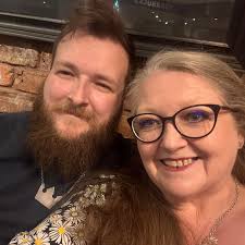 Looking for places in Douglas that have good vegan options for a Saturday  lunch please. EDIT