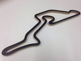 Die südschleife war ein 7,747 kilometer langer teil der rennstrecke nürburgring in der eifel.sie wurde zusammen mit der nordschleife zwischen 1925 und 1927 erbaut. Nurburgring Grand Prix Strecke