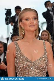 › toni garrn in the news: Toni Garrn Editorial Photography Image Of Story Style 166810727