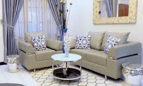 Buat ruang tamu rumah minimalis kamu jadi taman surga bagi tamu spesialmu dengan desain ini ! Ide Desain Ruang Tamu Minimalis Type 36 Ruang Sempit Bukan Halangan 07desainrumah
