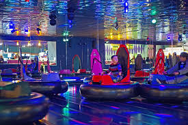 Pizza And Fun At John S Incredible Pizza In Fresno California The Incredibles Incredible Pizza Fresno