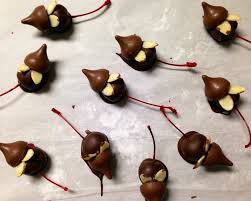 Decoration En Chocolat Idees Pour Mettre Vos Gateaux En Valeur Decoration Chocolat Chocolat Gateau Fait Maison