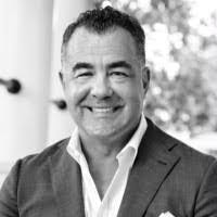 Sean Kemper's Instagram, Twitter & Facebook