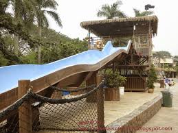 Small but still have fun here. Wet World Water Park Shah Alam ä¸Žå­©å­ä»¬ä¸€èµ·çŽ©æ°´ä¸Šæ´»åŠ¨ Water Park World Water Shah Alam