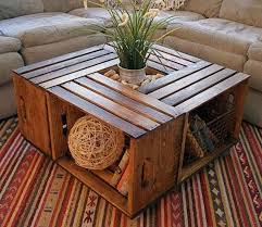 Qui Le Fera Dans Son Jardin Rozenn Krebel Photographe Faire Une Table Basse Faire Une Table Vieilles Caisses En Bois