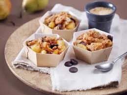 Crumble Poires Et Pepites De Chocolat Crumble Poire Chocolat Recette Crumble Poire Recette Crumble