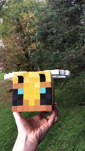 Honey blocks, beehives, release date, and more the latest addition to minecraft recently has been the arrival of, you guessed it, bees! Handmade Wooden Minecraft Bee Etsy