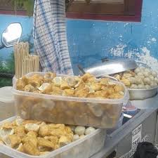 Cilok jadi camilan yang pas disantap kapan saja. Cilok Bumbu Kacang Home Facebook