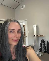 Gina Santangelo (@gina_glow) • Instagram photos and videos