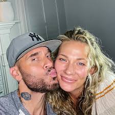 ❤️❤️ 😜😜2 new #youtube videos up in bio! Love you all! 😗😗