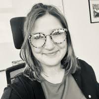 10+ profils pour “Rebecca Bieber”