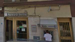 In 2002 banco di roma merged with bipop carire to form capitalia. Mascali Chiude La Filiale Del Banco Di Sicilia Unicredit