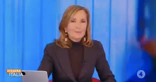 Mediaset ci attacca, lui le fa condurre il festival. Ci Usano Come Cavie Ecco Come Barbara Palombelli Il Terribile Sospetto Su Vaccini Ed Effetti Avversi Il Tempo