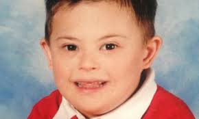 Doctor and nurses charged over death after alleged 'do not resuscitate'  mix-up