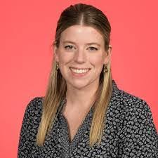 Derek Glaze's Instagram, Twitter & Facebook