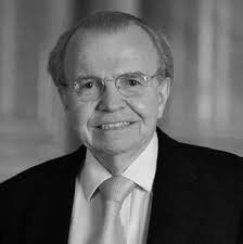 Brian Bannon, Distinguished Alumnus 2015 we make information work Fall 2015