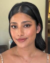 M Y R A 🤍✨ : . . This lovely soon to be bride came all the way from  Singapore for her pre wedding shoot⭐️ . Hair: @thi_hmua 💓