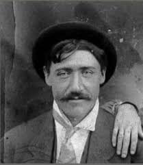 Crow Family History: Last Name Origin & Meaning