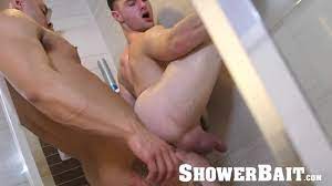 ShowerBait Hunks fuck in wet shower watch online