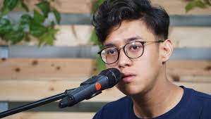 Afaict, artinya dalam kamus akronim bahasa arab disebut chad murray dating business romances best online dating here for an introduction cara perkenalan dalam bahasa indonesia, 4shared, pengertian hook up. Ardhito Pramono Bicara Manis Dan Pahitnya Cinta Di Lagu Bitterlove Kumparan Com
