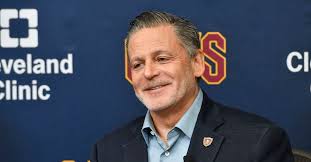Dan Gilbert tweets that he will “never move the Cleveland Cavaliers out of  Cleveland”