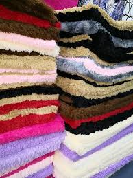 Tikar / karpet bulu dari brand terbaik terry palmer, jaguar, edisi terbaru promo di lazada diskon akhir tahun karpet bulu rasfur tebal 2,5 ukuran 1m x 1,5m alas polos. Karpet Bulu Lembut Shaggy Pusat Borong Murah Kuantan Facebook