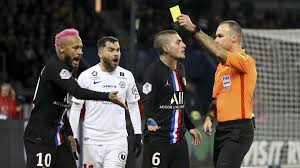 Montpellier, 50 % de chance de l'emporter ? Ligue 1 Furieux D Avoir Ete Averti Neymar S Est Emporte Contre Le Quatrieme Arbitre Video Eurosport
