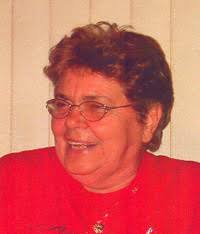 Beatrice "Bea" (Carroll) Brady