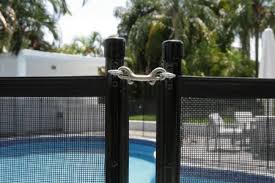 Swimming pool fences are made to provide protection and safety for the pool owners. Pool Fence Los Angeles Ca King S Pool Fencing